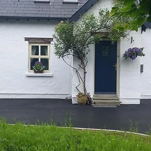  Holiday home Cheerful
