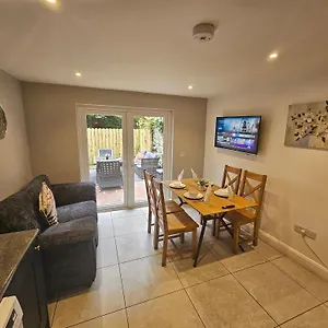 7 Eyre Square Lane , Galway Ireland